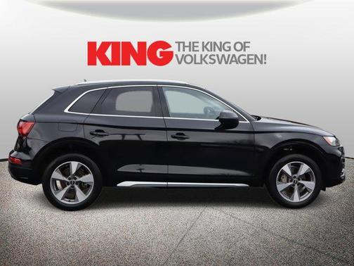 2023 Audi Q5 40 Premium Plus