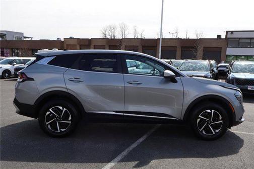 2025 Kia Sportage Hybrid LX