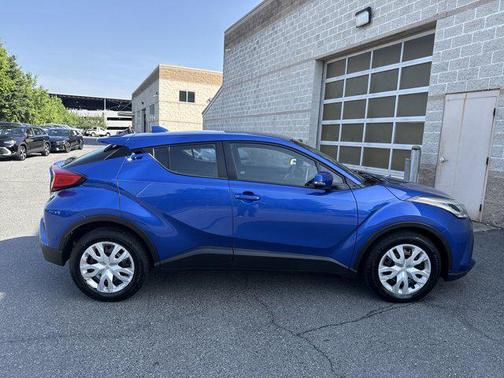 2020 Toyota C-HR LE