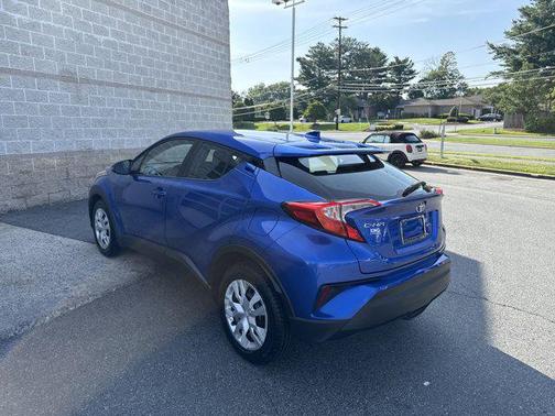 2020 Toyota C-HR LE