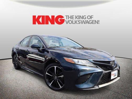 Blue Streak 2019 Toyota Camry XSE