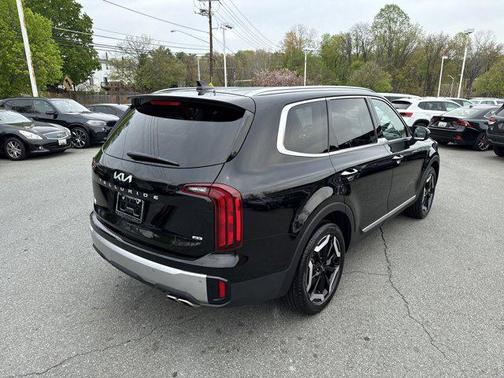 2023 Kia Telluride S