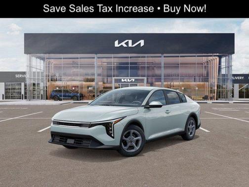 2025 Kia K4 LXS