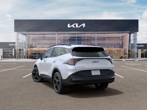 Glacial White Pearl 2026 Kia Sportage X-Line