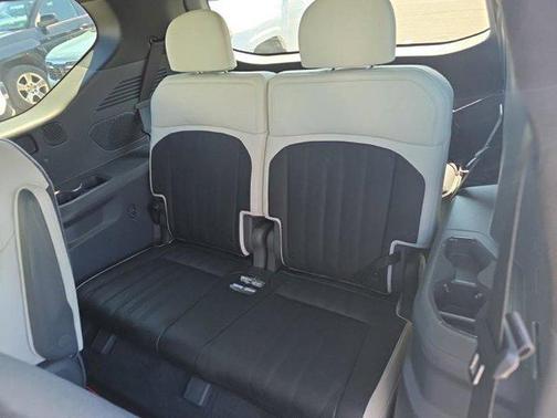 Pebble Gray 2024 Kia EV9 GT-Line