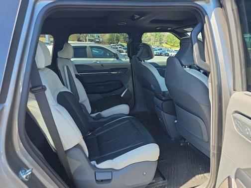 Pebble Gray 2024 Kia EV9 GT-Line