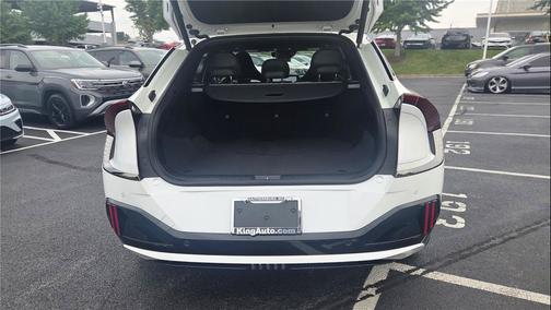 Snow White Pearl 2023 Kia EV6 GT