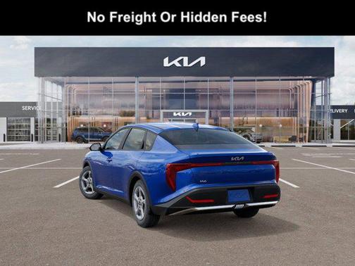 2025 Kia K4 LXS
