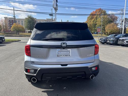 Lunar Silver Metallic 2024 Honda Passport EX-L