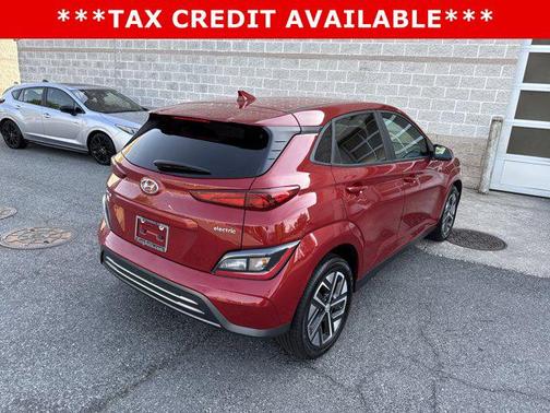 2022 Hyundai KONA EV SEL
