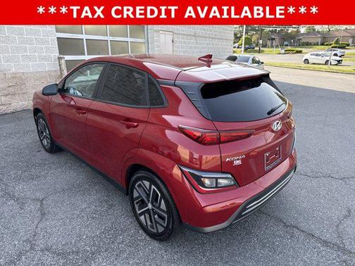 2022 Hyundai KONA EV SEL