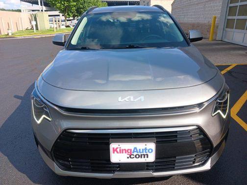 2023 Kia Niro Touring