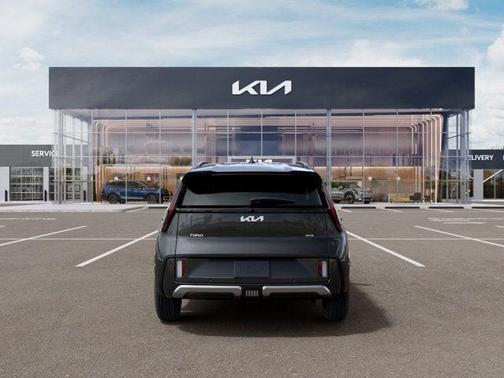 Interstellar Gray 2027 Kia Niro SX