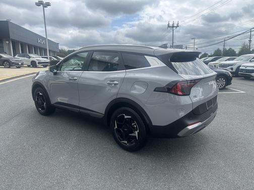 Wolf Gray 2026 Kia Sportage Hybrid EX