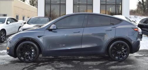 2021 Tesla Model Y Long Range Dual Motor All-Wheel Drive