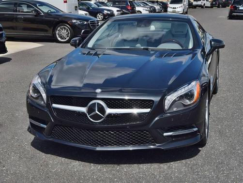 2013 Mercedes-Benz SL-Class SL 550 2dr Convertible