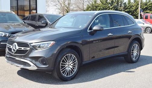 Black 2024 Mercedes-Benz GLC 300 4MATIC