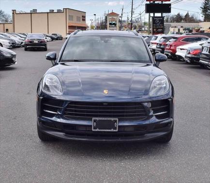 2021 Porsche Macan Base