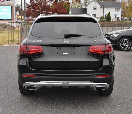 2021 Mercedes-Benz GLC 300 4MATIC