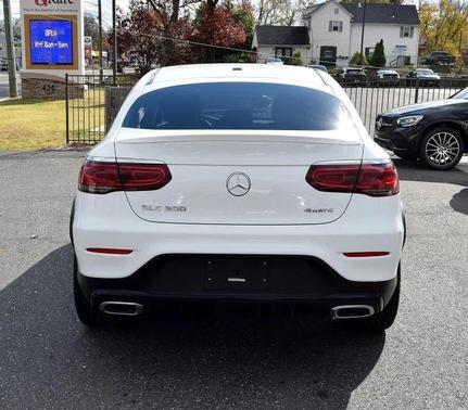 2022 Mercedes-Benz GLC 300 4MATIC Coupe