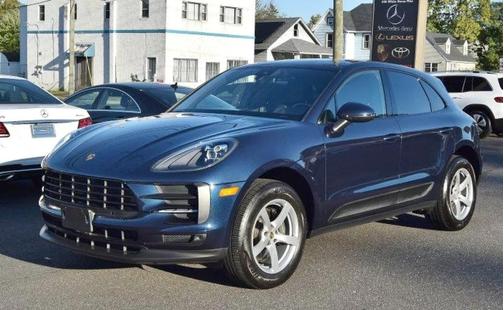 2020 Porsche Macan Base (PDK)