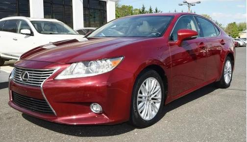 Matador Red Mica 2015 Lexus ES 350 Base