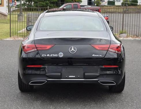 2021 Mercedes-Benz CLA 250 4MATIC