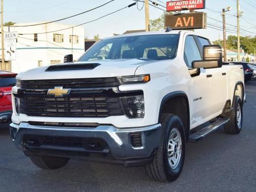 Summit White 2024 Chevrolet Silverado 2500 WT