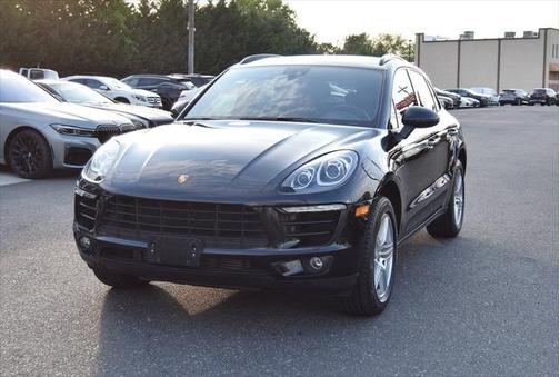 2017 Porsche Macan Base