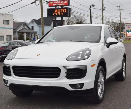 White 2016 Porsche Cayenne Cayenne
