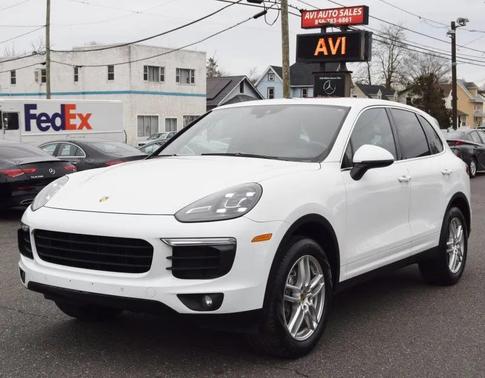 White 2016 Porsche Cayenne Cayenne