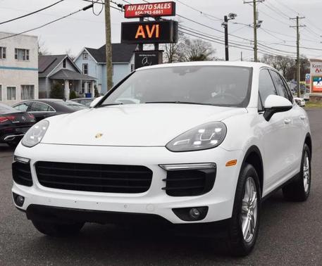 White 2016 Porsche Cayenne Cayenne