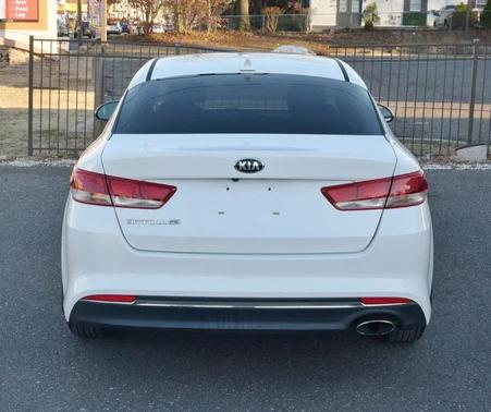 2017 Kia Optima LX