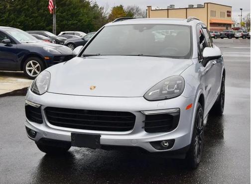 2018 Porsche Cayenne Platinum Edition
