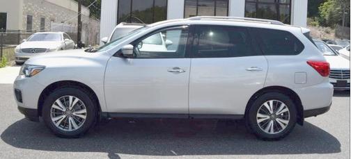 Brilliant Silver 2018 Nissan Pathfinder S