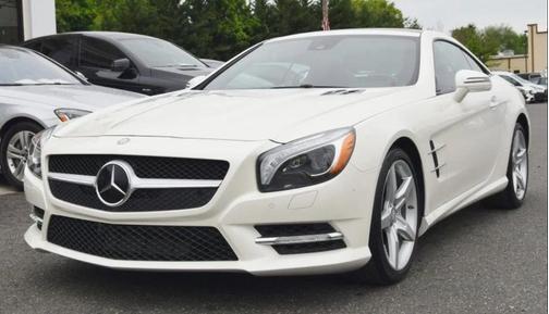 White 2016 Mercedes-Benz SL 550