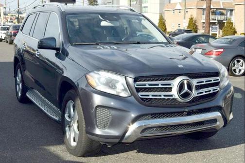 2017 Mercedes-Benz GLS 450 4MATIC