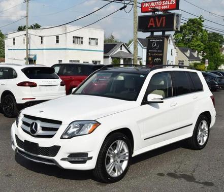 White 2015 Mercedes-Benz GLK-Class GLK 350 4MATIC