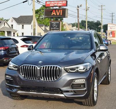 Gray 2020 BMW X5 xDrive40i