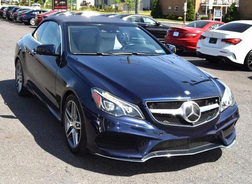 Lunar Blue Metallic 2016 Mercedes-Benz E-Class