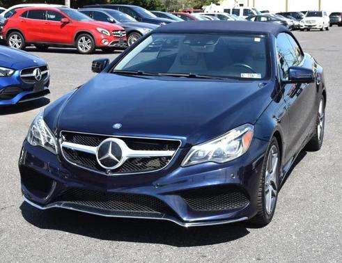Lunar Blue Metallic 2016 Mercedes-Benz E-Class