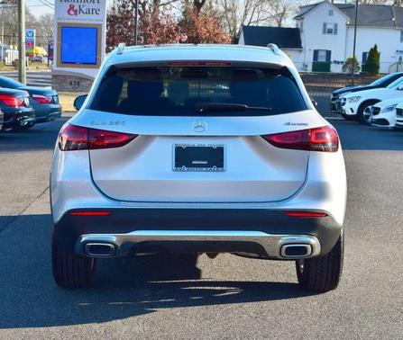 2021 Mercedes-Benz GLA 250 Base 4MATIC