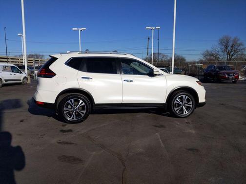 2019 Nissan Rogue SV