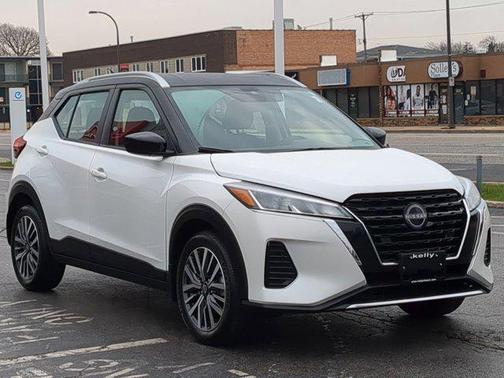 2024 Nissan Kicks SV