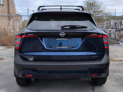 2026 Nissan Kicks SV