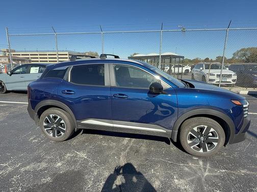 Deep Blue Pearl 2026 Nissan Kicks SV