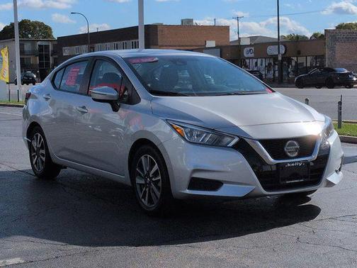2020 Nissan Versa 1.6 SV