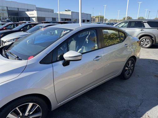 2020 Nissan Versa 1.6 SV