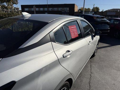 2020 Nissan Versa 1.6 SV