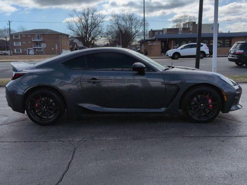 2025 Toyota GR86 Premium